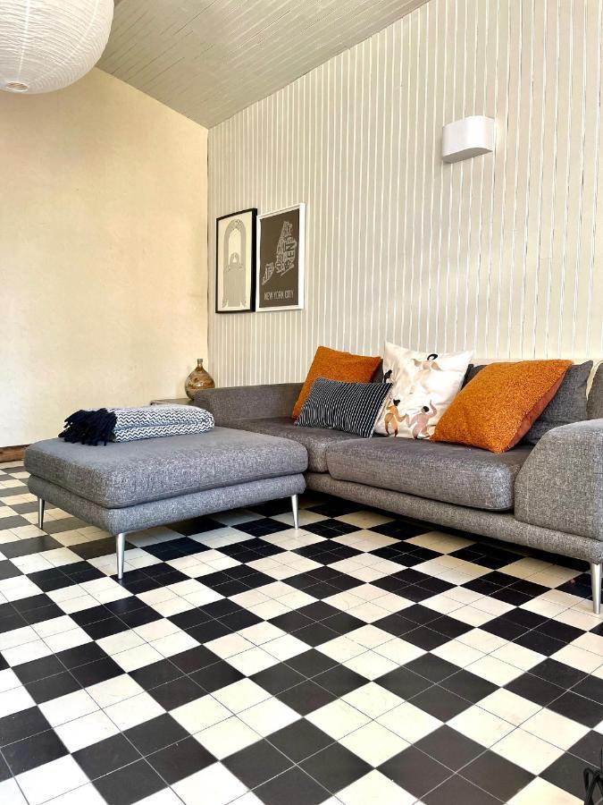 Stylish One Bedroom Apartment In A Lovely Village Saint-Vincent-Rive-dʼOlt Buitenkant foto